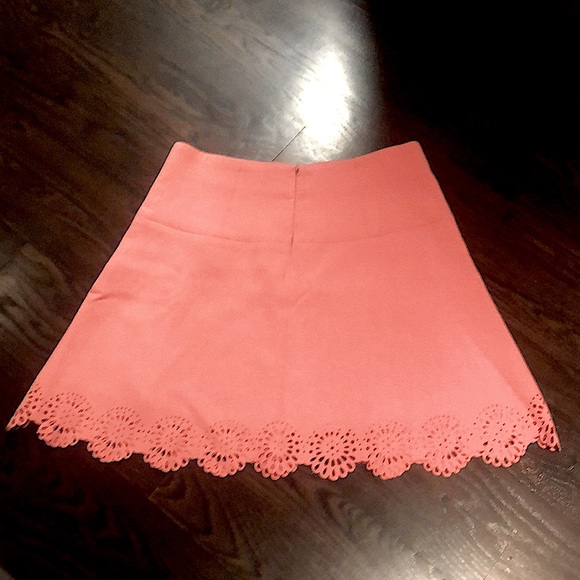 Loft - Lasercut a-line coral skirt. - Picture 2 of 4
